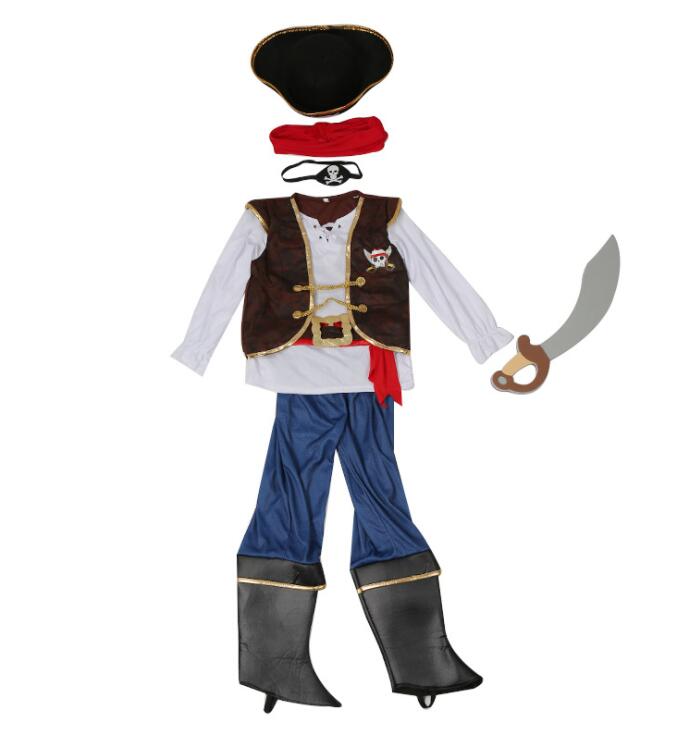 Improvisei uma fantasia de pirata para o odonto fantasy 🎭 Ficou legal